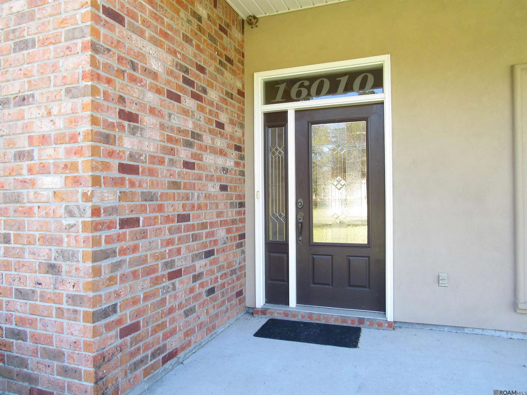 8.4 Acres of Residential Land with Home for Sale in Pride, Louisiana