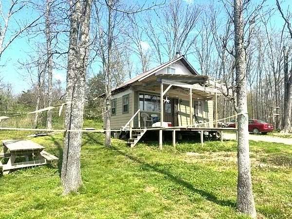 4.8 Acres of Residential Land for Sale in Mountain View, Missouri