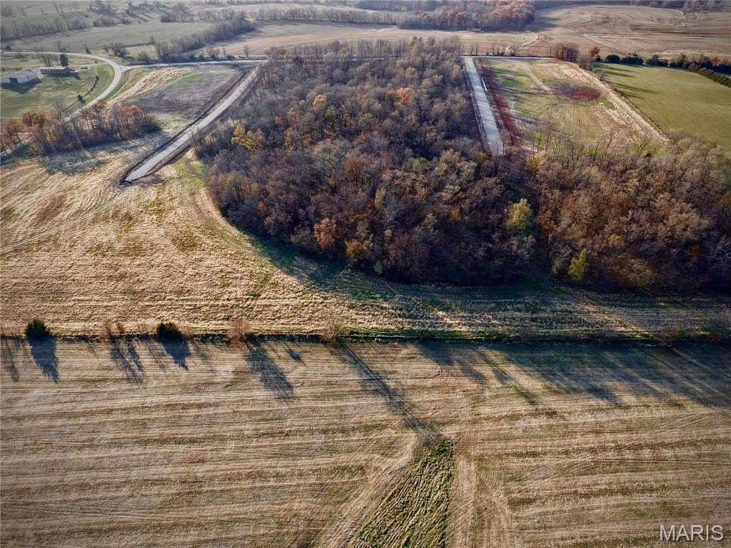 3 Acres of Residential Land for Sale in New London, Missouri
