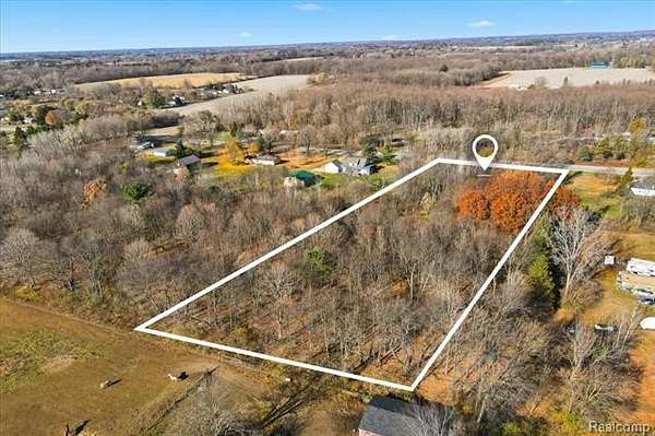 2.79 Acres of Residential Land for Sale in Lapeer, Michigan