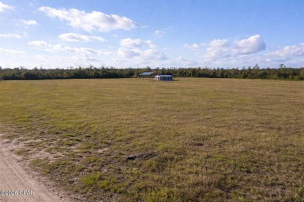 8.85 Acres of Residential Land for Sale in Clarksville, Florida