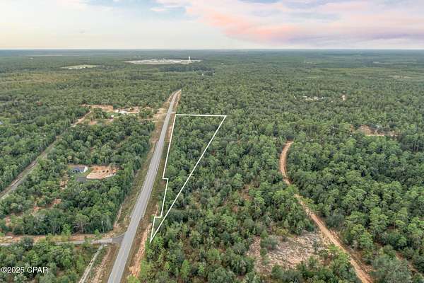 8 Acres of Land for Sale in Chipley, Florida