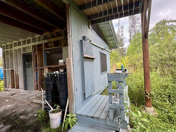 6 Acres of Land with Home for Sale in Kurtistown, Hawaii