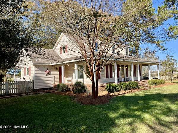 1.64 Acres of Residential Land with Home for Sale in Gates, North Carolina