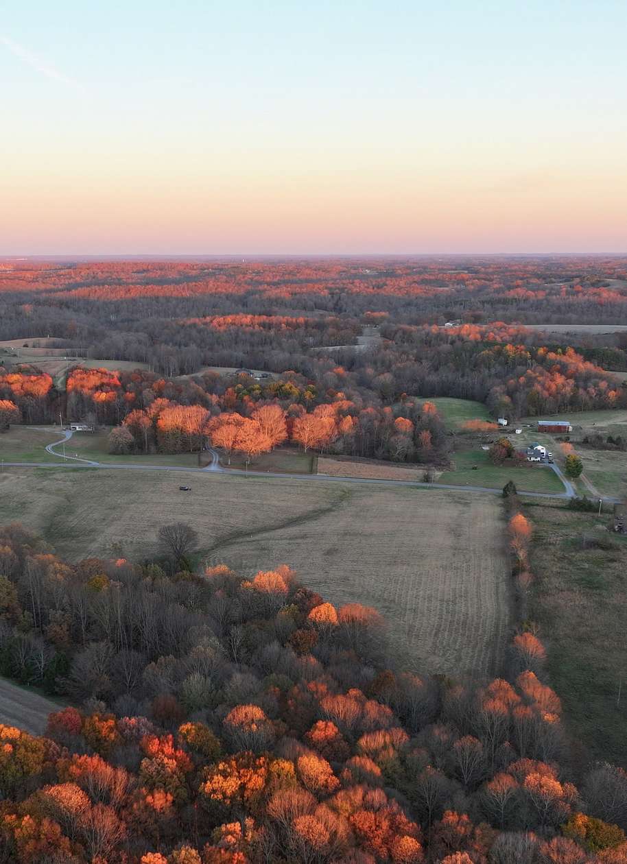 5 Acres of Residential Land for Sale in Westmoreland, Tennessee