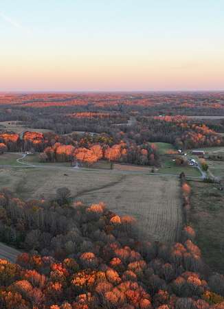 5 Acres of Residential Land for Sale in Westmoreland, Tennessee