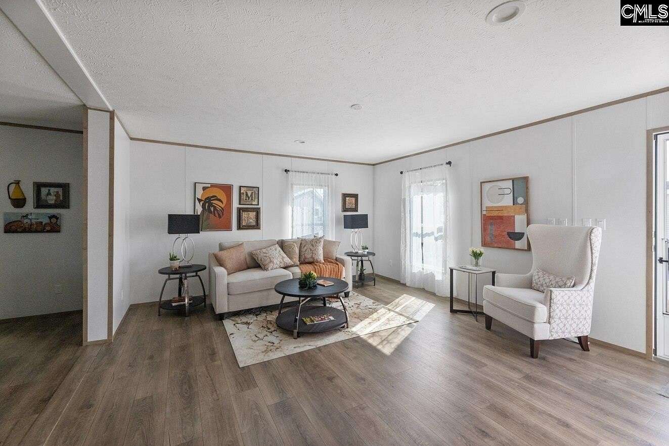 2.43 Acres of Residential Land with Home for Sale in North, South Carolina