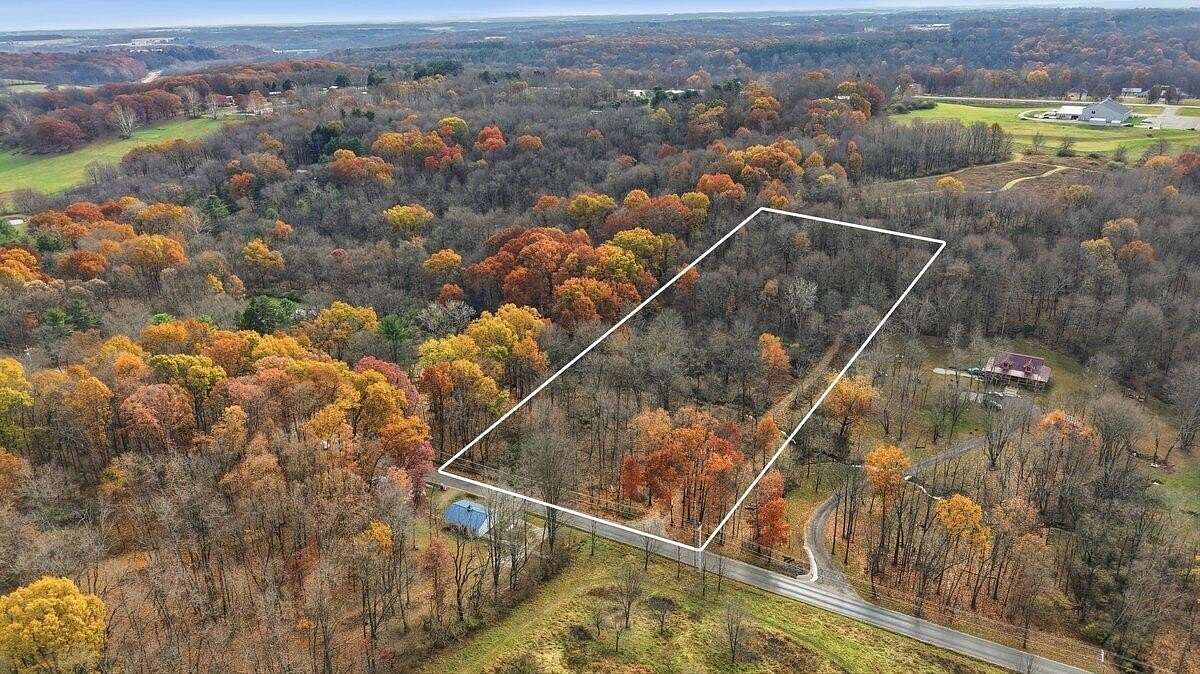 5 Acres of Residential Land for Sale in Mount Vernon, Ohio