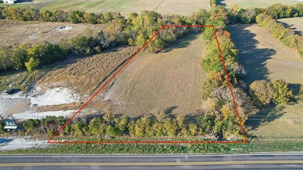 2.1 Acres of Residential Land for Sale in Van Alstyne, Texas