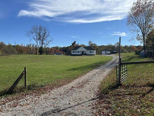 2 Acres of Residential Land with Home for Sale in Glasgow, Kentucky