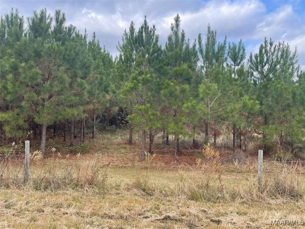 3.37 Acres of Residential Land for Sale in Coosada, Alabama