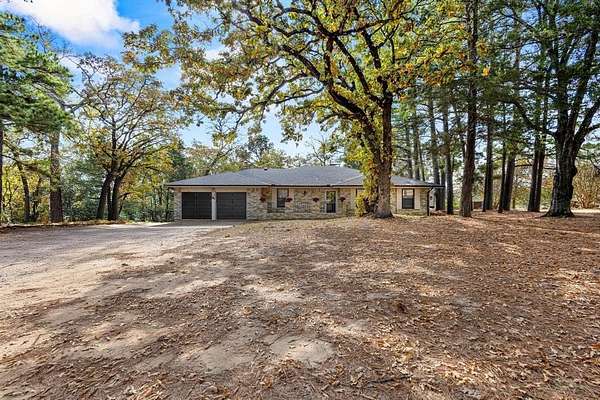 3.75 Acres of Residential Land with Home for Sale in Denison, Texas