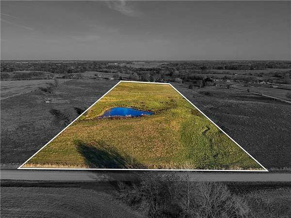 10 Acres of Recreational Land & Farm for Sale in Leeton, Missouri