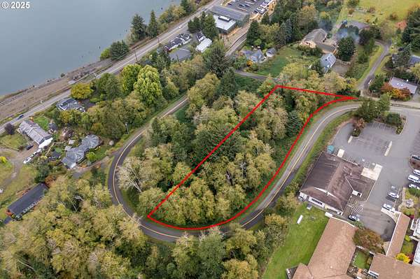 1.25 Acres of Mixed-Use Land for Sale in Wheeler, Oregon