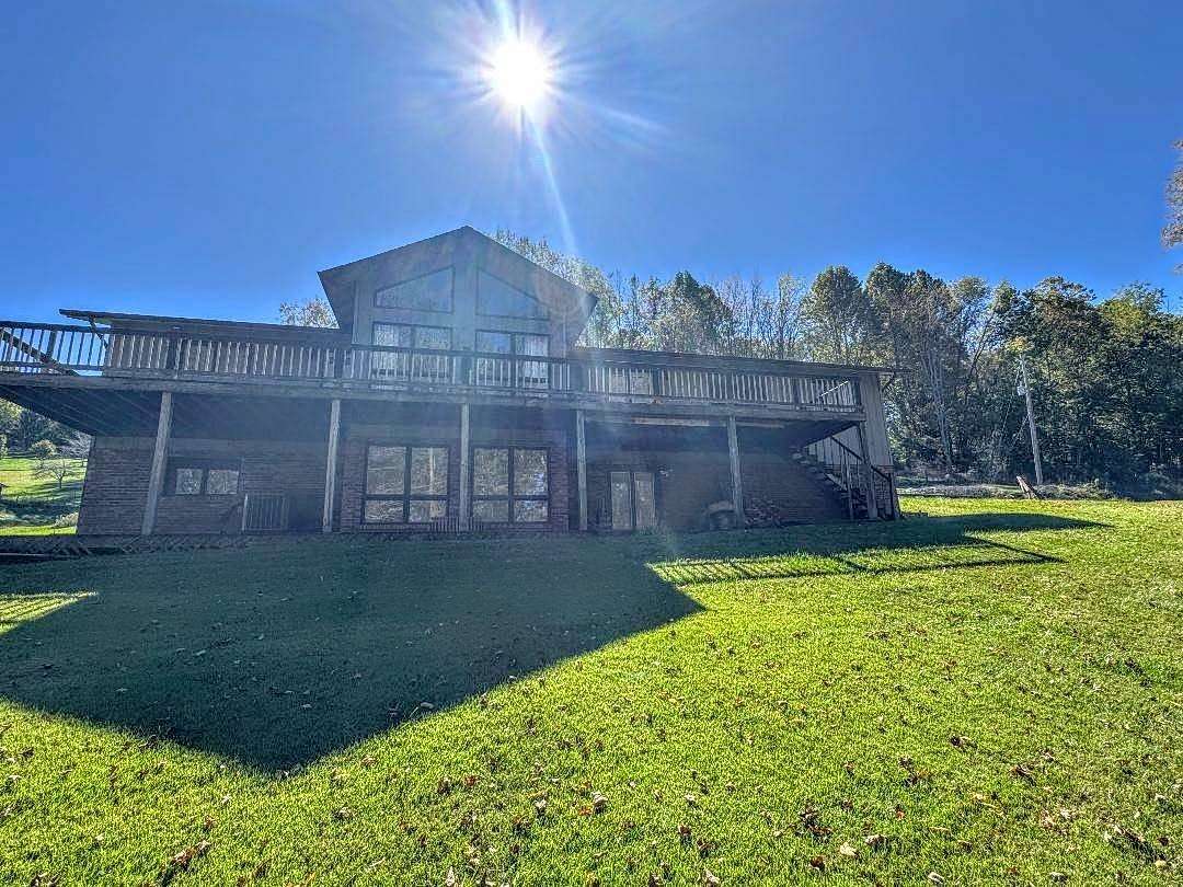 6.16 Acres of Residential Land for Sale in Cedar Bluff, Virginia