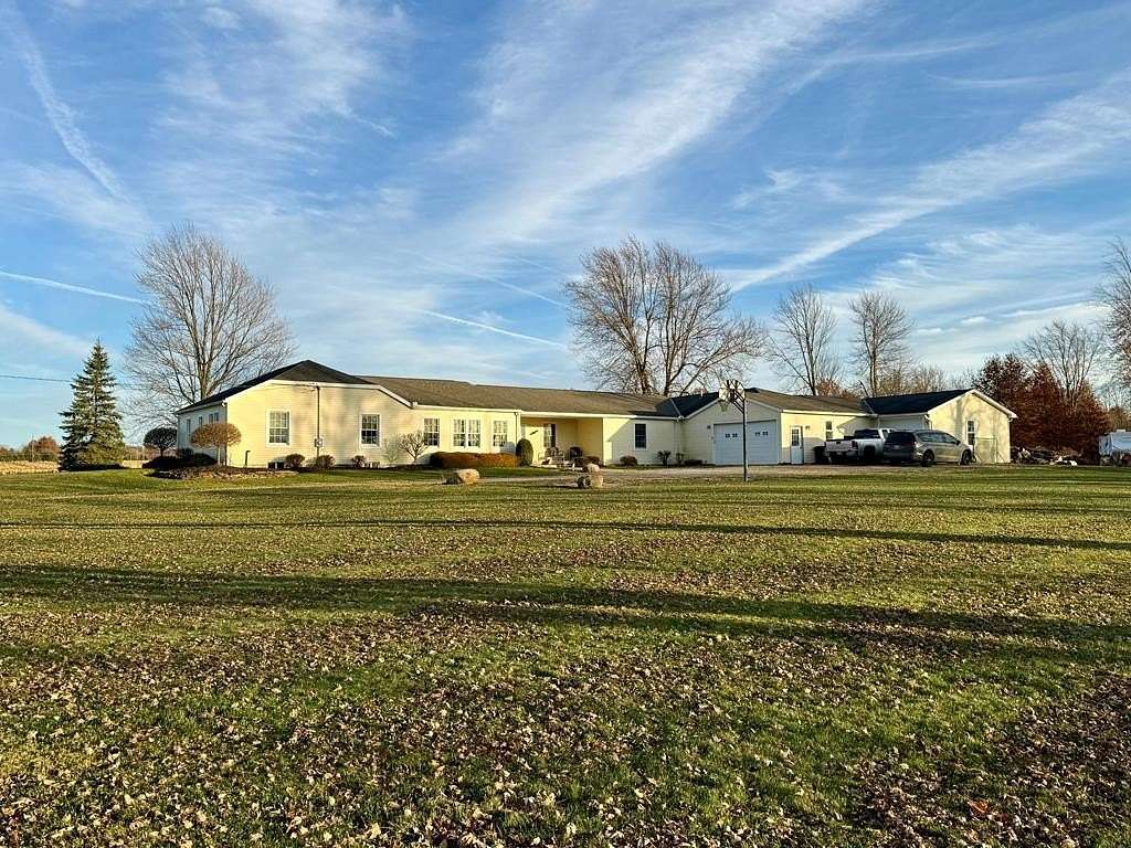 5 Acres of Residential Land with Home for Sale in Galion, Ohio