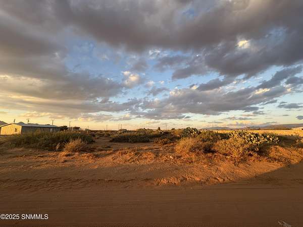 1 Acre of Residential Land for Sale in Las Cruces, New Mexico