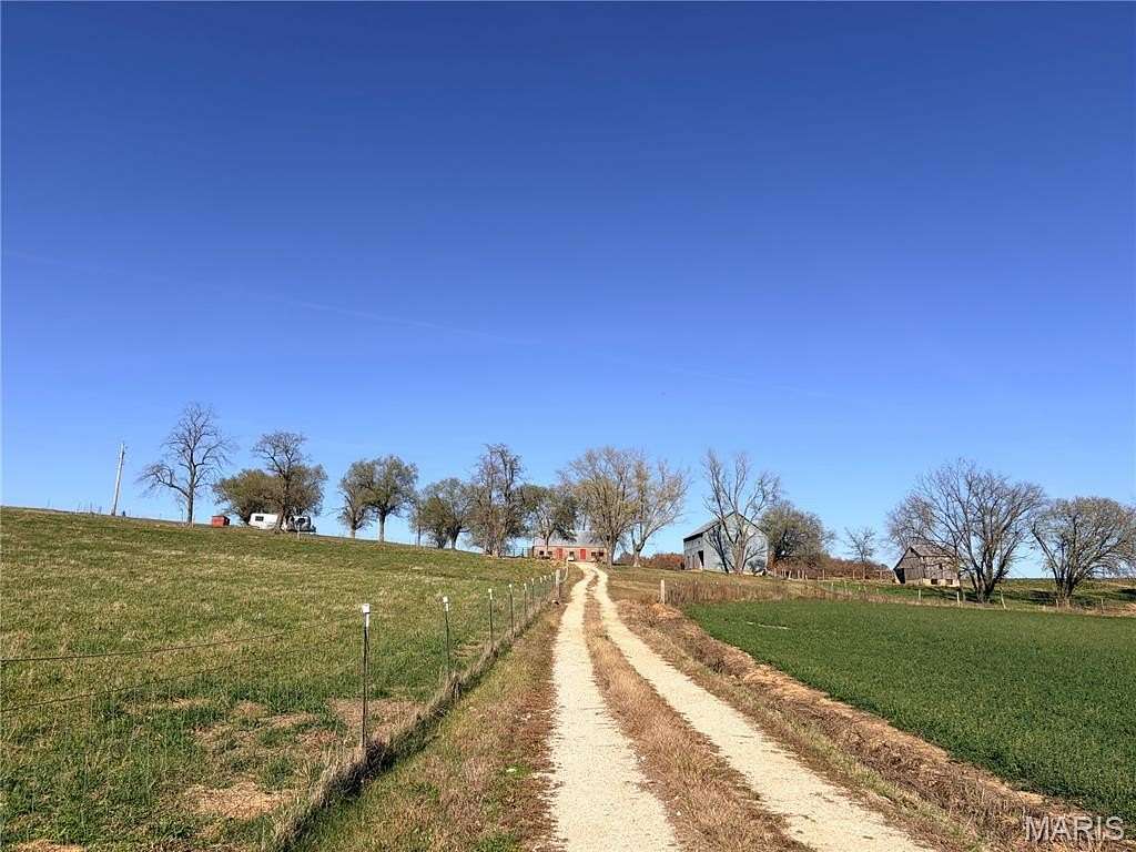 117 Acres of Land for Sale in New Haven, Missouri