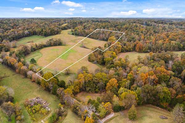 10.9 Acres of Land for Sale in Palmyra, Tennessee