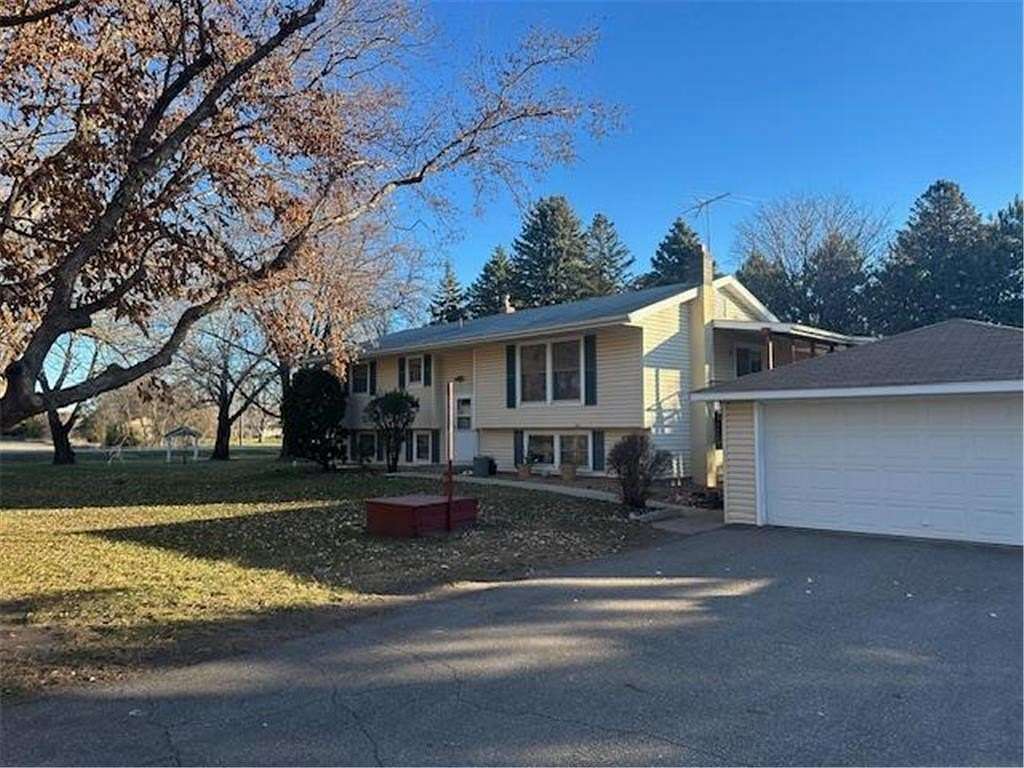 9.4 Acres of Residential Land with Home for Sale in Spring Lake Township, Minnesota