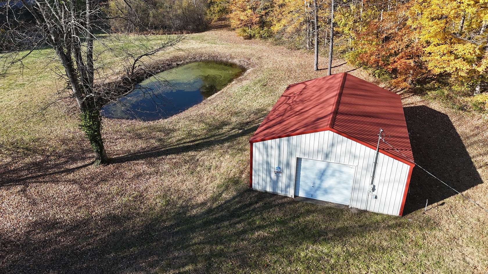 18.5 Acres of Land for Sale in Westmoreland, Tennessee