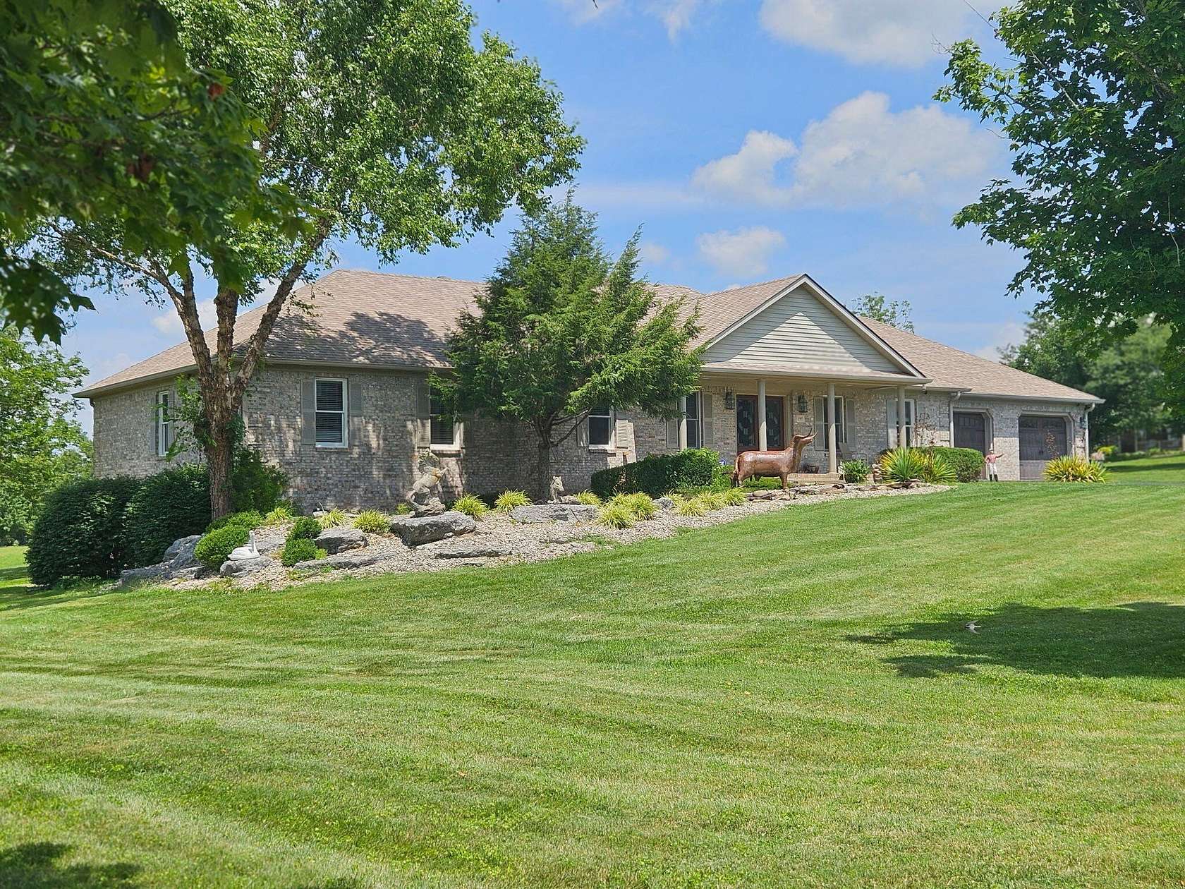 5 Acres of Land with Home for Sale in Nicholasville, Kentucky