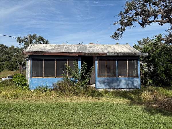 0.51 Acres of Land with Home for Sale in Palmetto, Florida