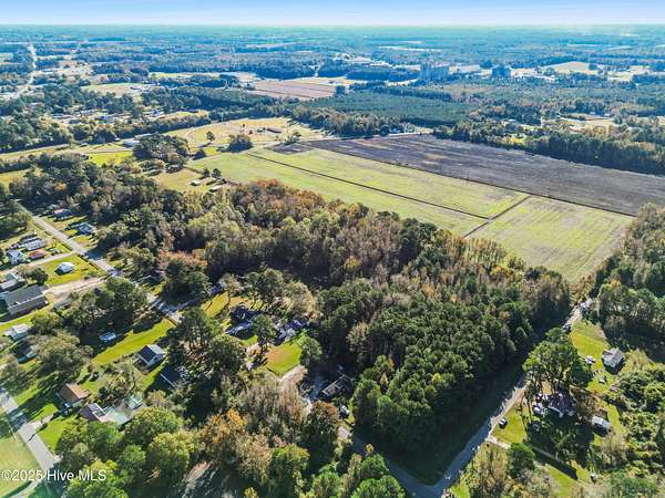 3 Acres of Residential Land for Sale in Rose Hill, North Carolina