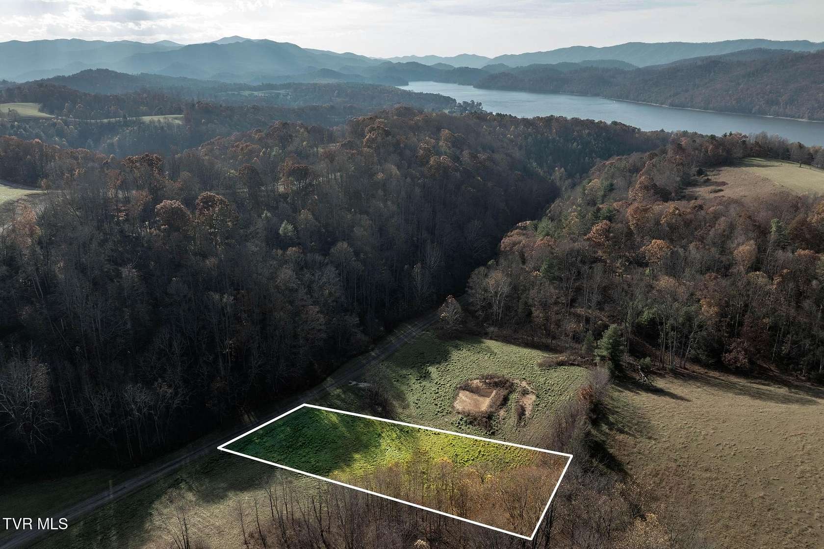 1 Acre of Residential Land for Sale in Butler, Tennessee