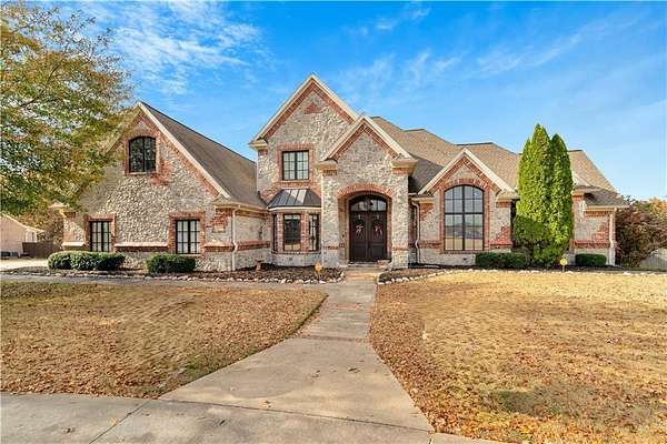 2.36 Acres of Residential Land with Home for Sale in Fayetteville, Arkansas