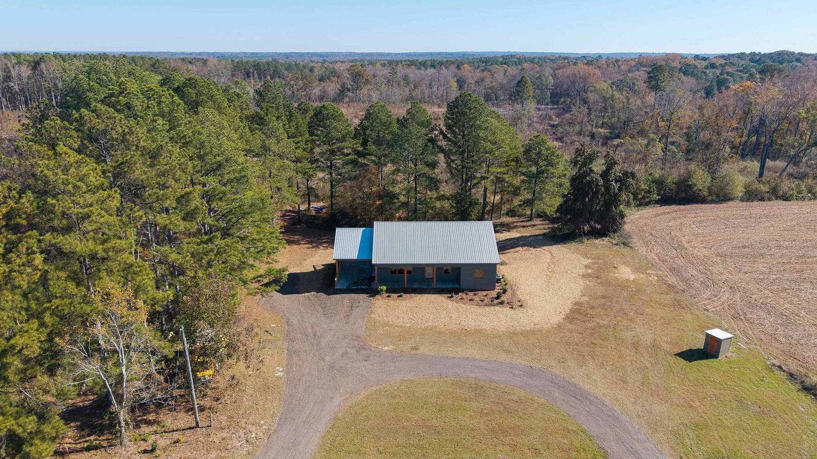 1.5 Acres of Residential Land with Home for Sale in Eatonton, Georgia
