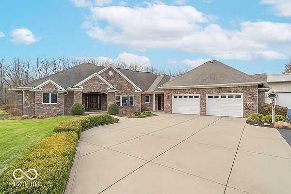 8 Acres of Residential Land with Home for Lease in Danville, Indiana