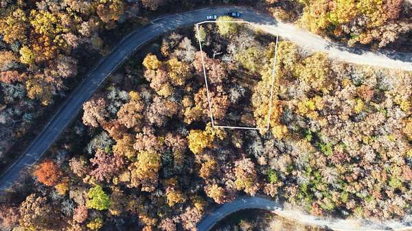 0.25 Acres of Residential Land for Sale in Hollister, Missouri