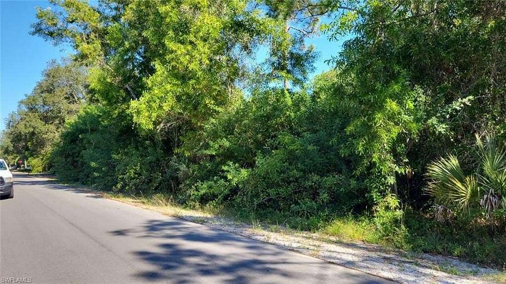 0.5 Acres of Residential Land for Sale in Lehigh Acres, Florida