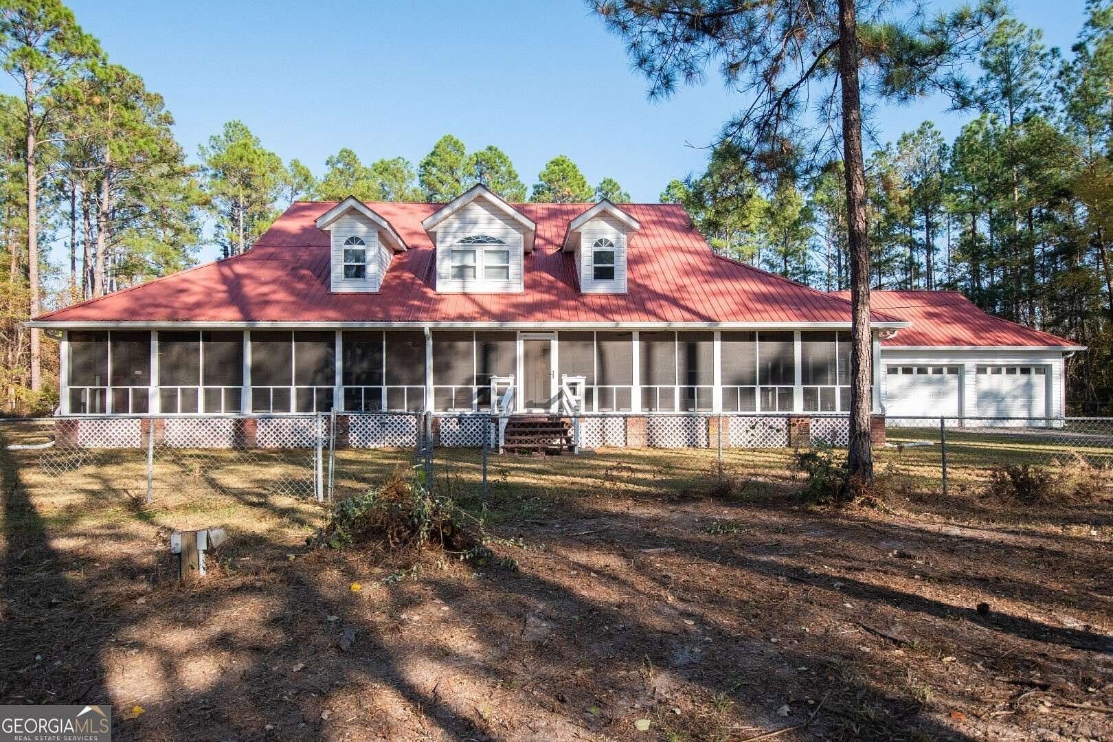 5 Acres of Residential Land with Home for Sale in Waycross, Georgia