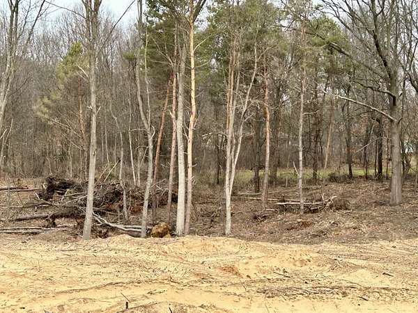 0.9 Acres of Residential Land for Sale in Battle Creek, Michigan