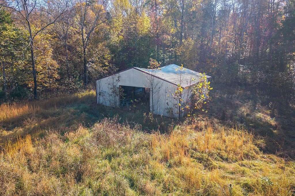 1.12 Acres of Land for Sale in Sparta, Tennessee