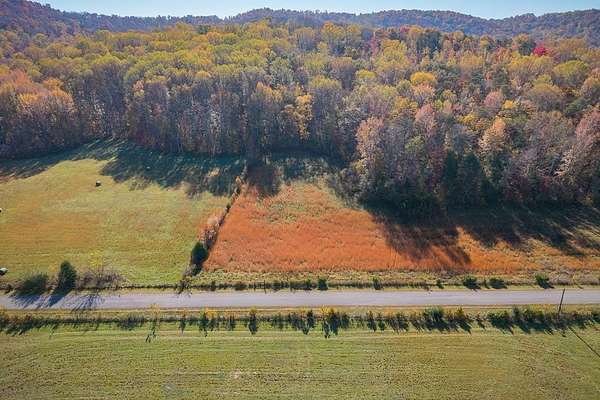 1.12 Acres of Land for Sale in Sparta, Tennessee
