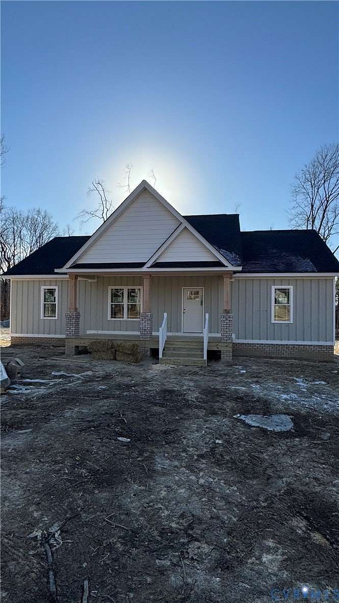 2 Acres of Land with Home for Sale in Louisa, Virginia