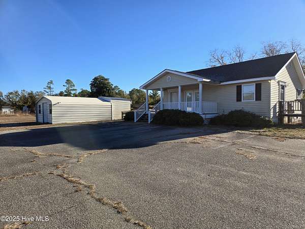 2 Acres of Improved Mixed-Use Land for Sale in Laurinburg, North Carolina