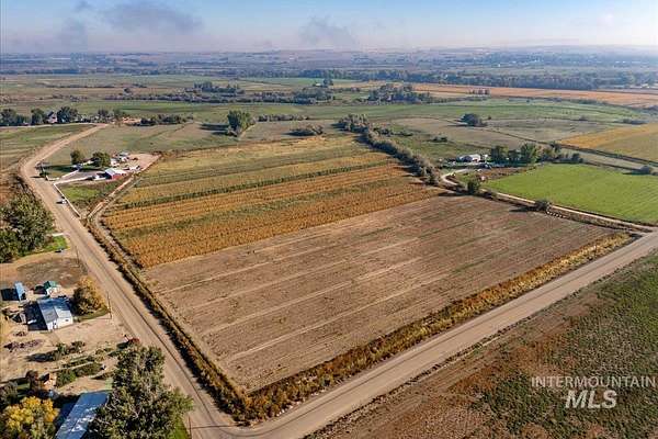 26.6 Acres of Recreational Land & Farm for Sale in Parma, Idaho