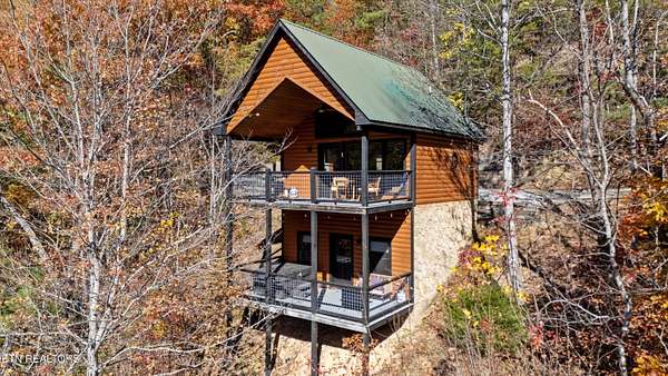 2.9 Acres of Residential Land with Home for Sale in Sevierville, Tennessee