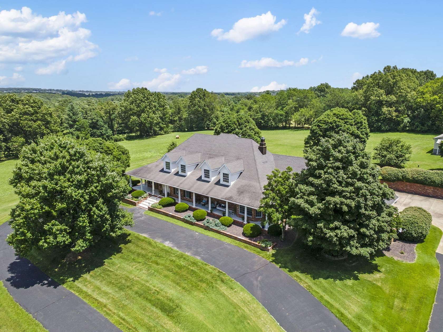 14.6 Acres of Land with Home for Sale in Springfield, Missouri