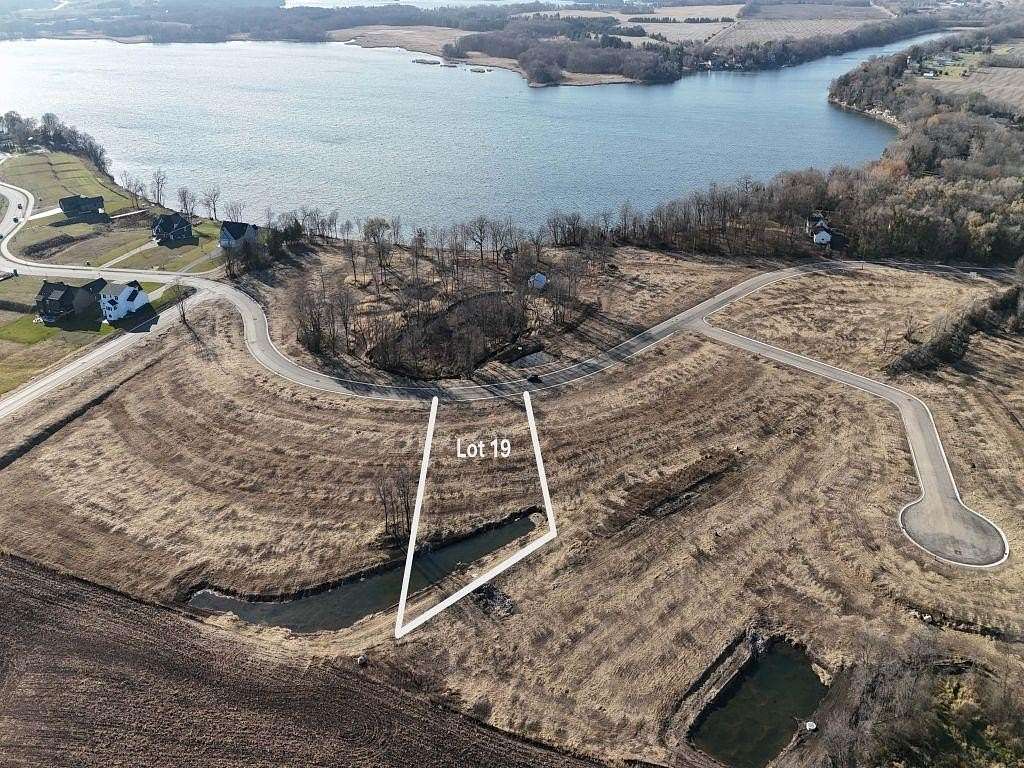 0.92 Acres of Residential Land for Sale in Annandale, Minnesota