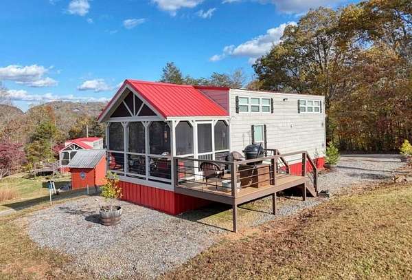 2.1 Acres of Improved Residential Land for Sale in Young Harris, Georgia