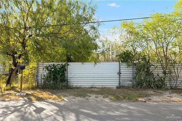 0.12 Acres of Residential Land for Sale in Edcouch, Texas