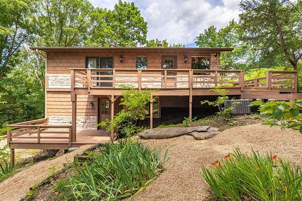 7 Acres of Improved Mixed-Use Land for Sale in Branson, Missouri