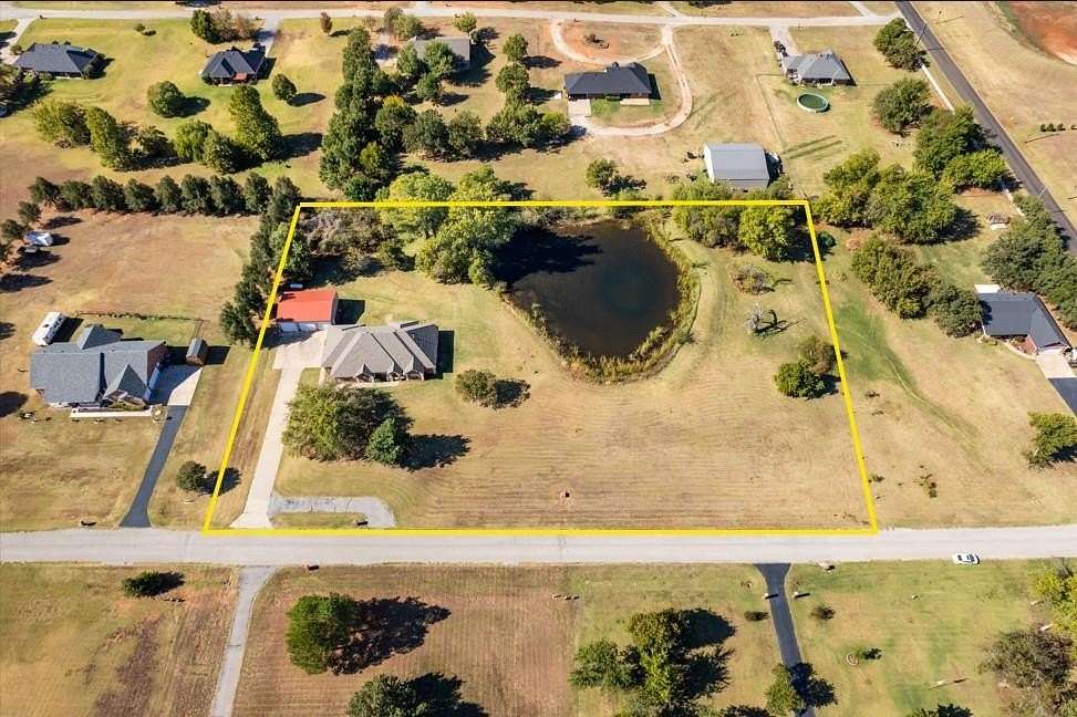 3 Acres of Residential Land with Home for Sale in Blanchard, Oklahoma