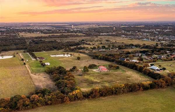 25.3 Acres of Improved Land for Sale in Pilot Point, Texas