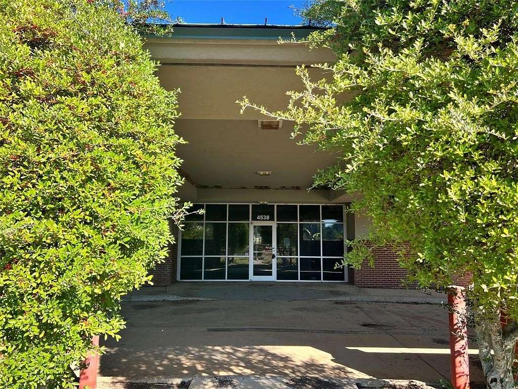 17.1 Acres of Commercial Land for Sale in Maud, Texas